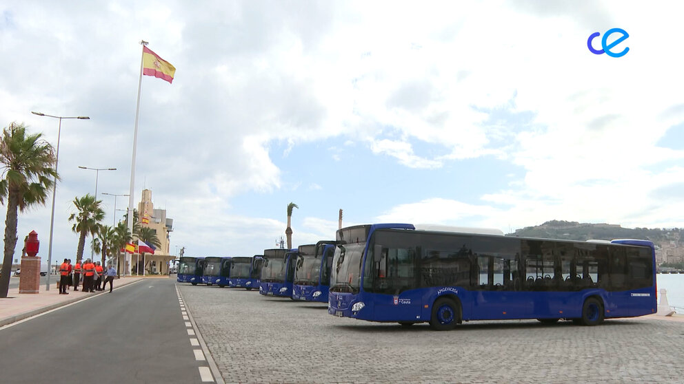 AUTOBUSES