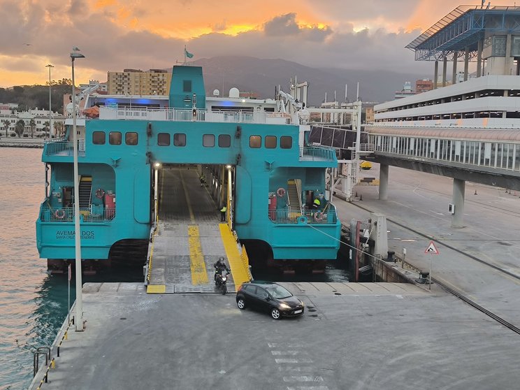 barco algeciras balearia