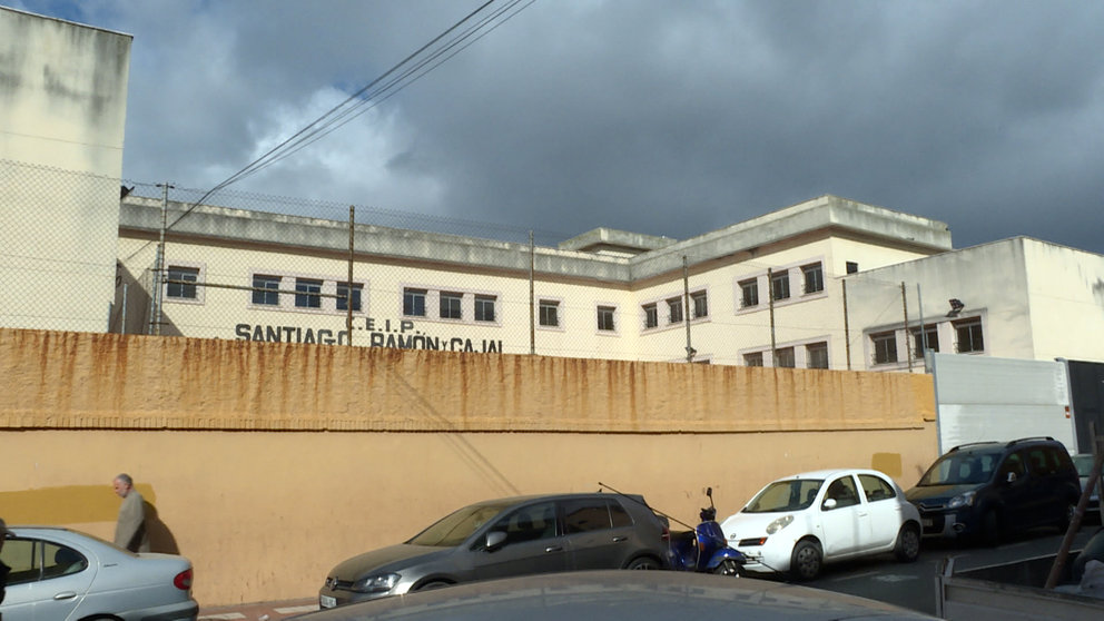 Fachada colegio Ramón y Cajal