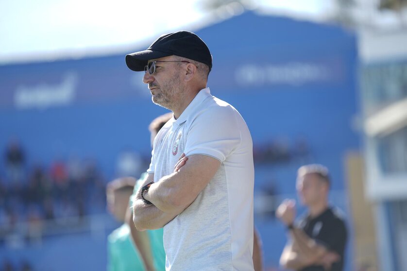 José Juan Romero, este domingo en el campo del Alcoyano